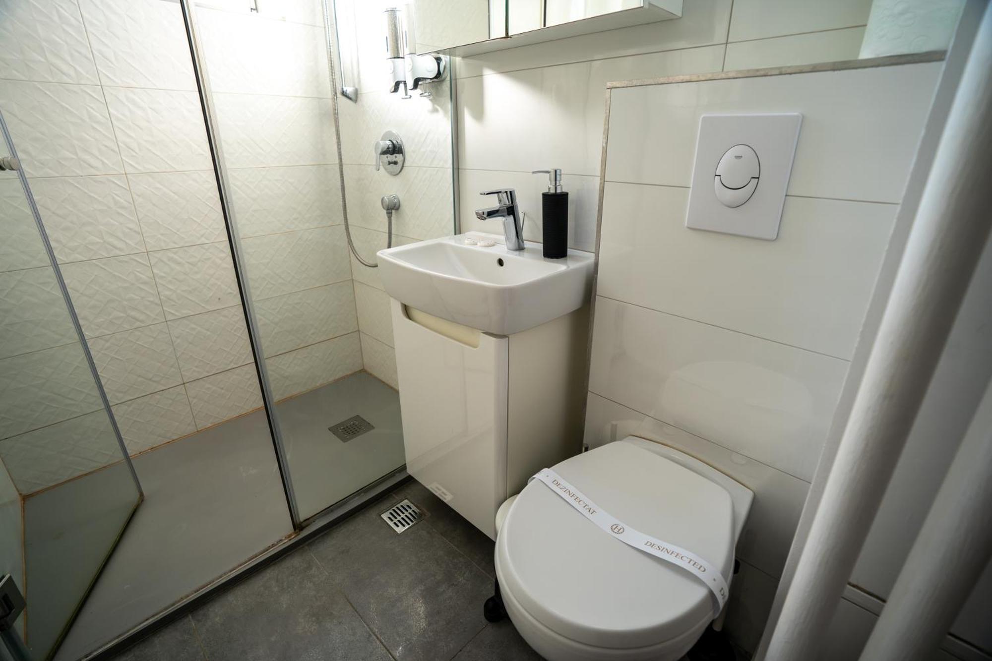 Downtown, Ideal For Longer Stays, Family Friendly - Nb73a