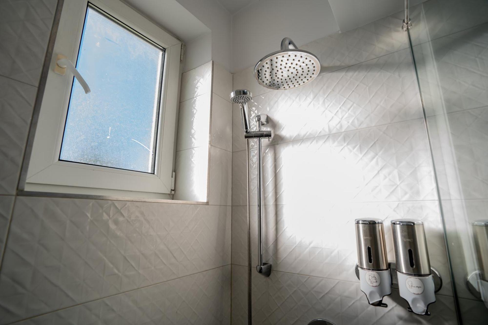 Downtown, Ideal For Longer Stays, Family Friendly - Nb73a Bucureşti